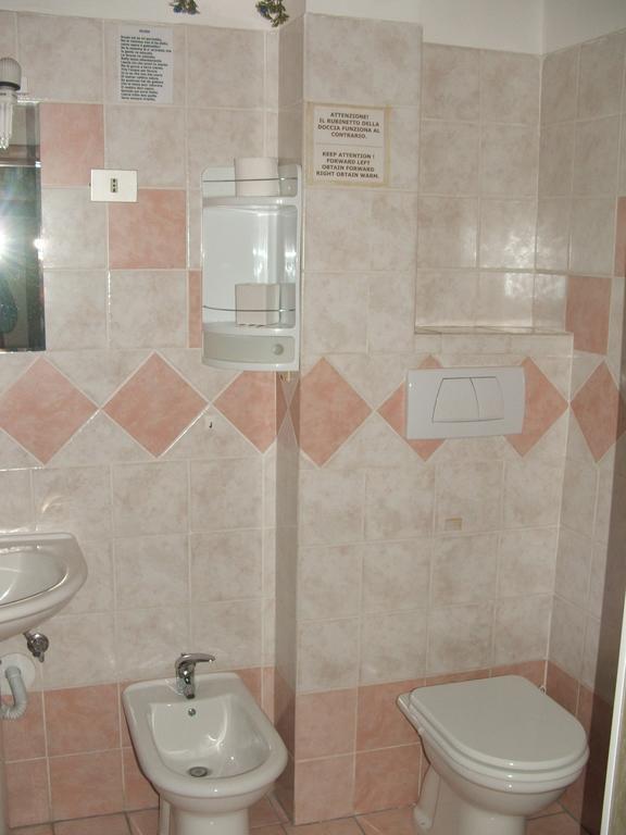 B&B La Cubanina Рим Екстериор снимка